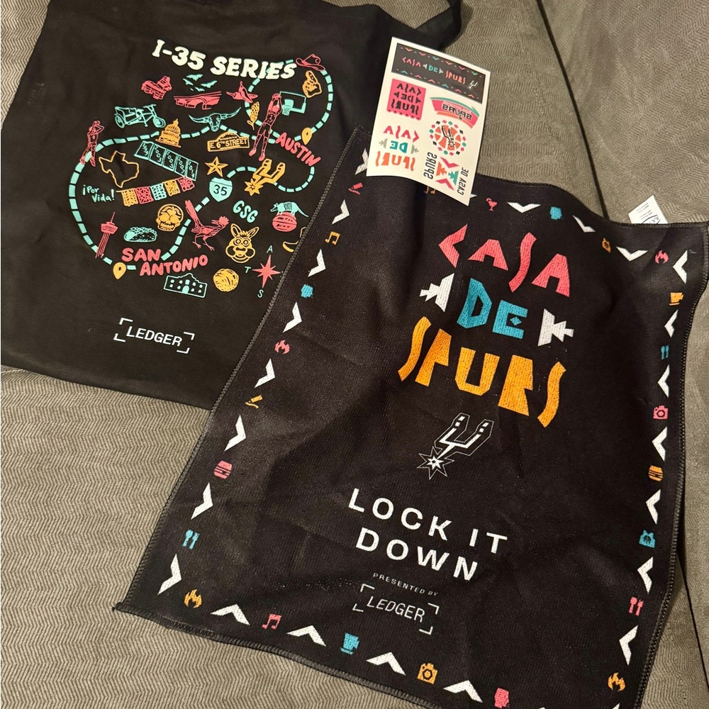 San Antonio Spurs Tote, Towel & Tattoo - Casa de Spurs - I35 series